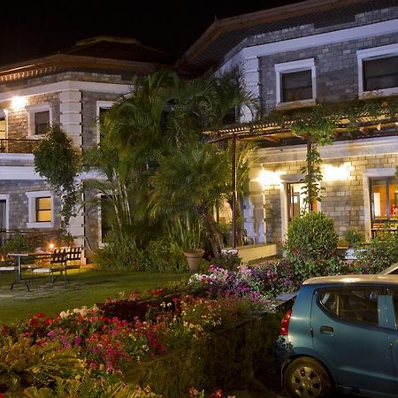 Trek-O-Tel Hotell Pokhara Exteriör bild