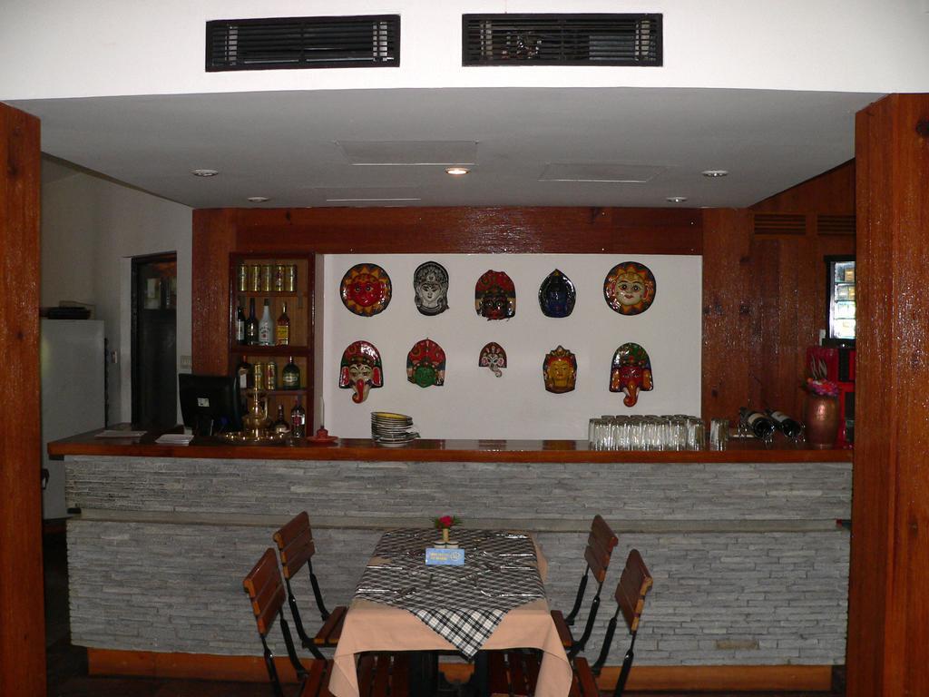 Trek-O-Tel Hotell Pokhara Exteriör bild