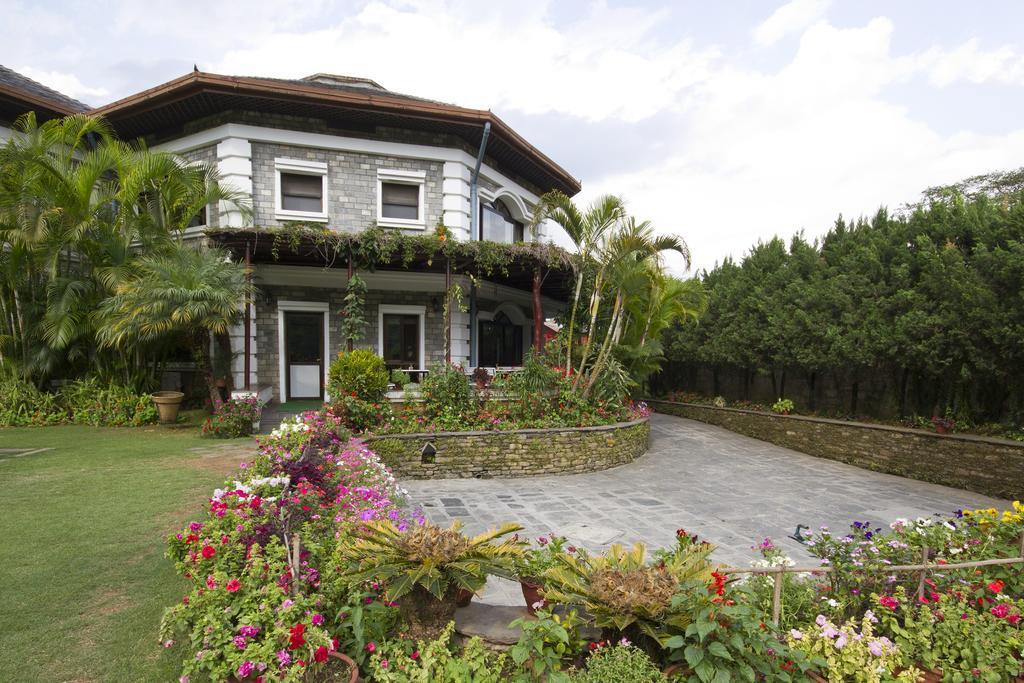 Trek-O-Tel Hotell Pokhara Exteriör bild