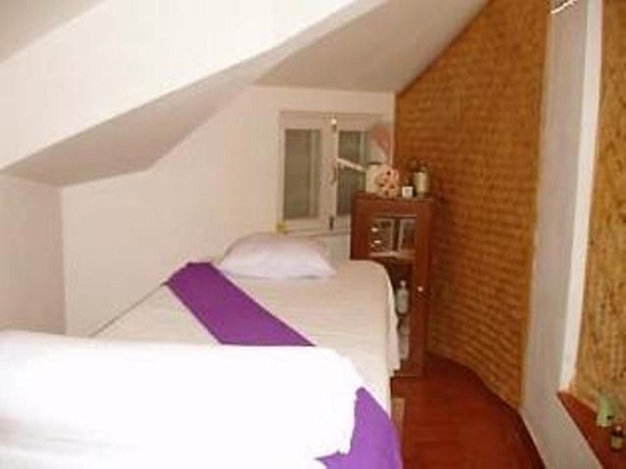 Trek-O-Tel Hotell Pokhara Exteriör bild